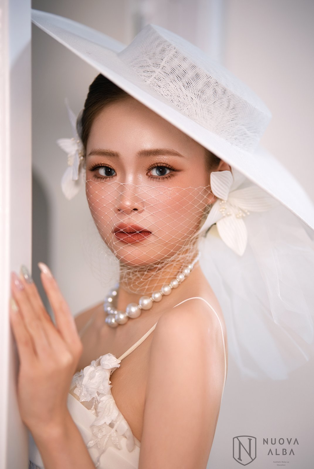 写真-网纱礼帽复古名媛婚纱造型-竖屏-B-135