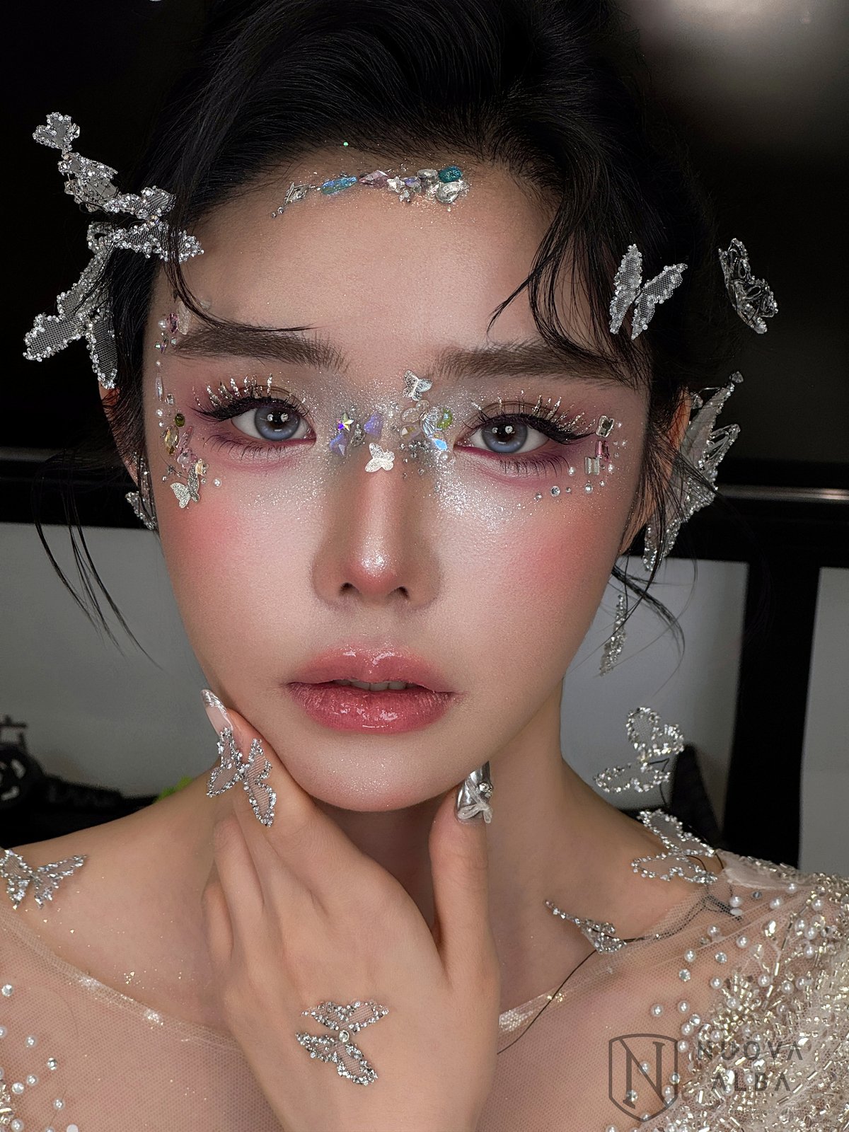 新娘-透闪纱裙清冷银蝶精灵艺术写真妆造-竖屏-A-19
