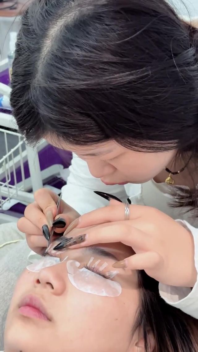 美睫课堂 · 课堂实拍