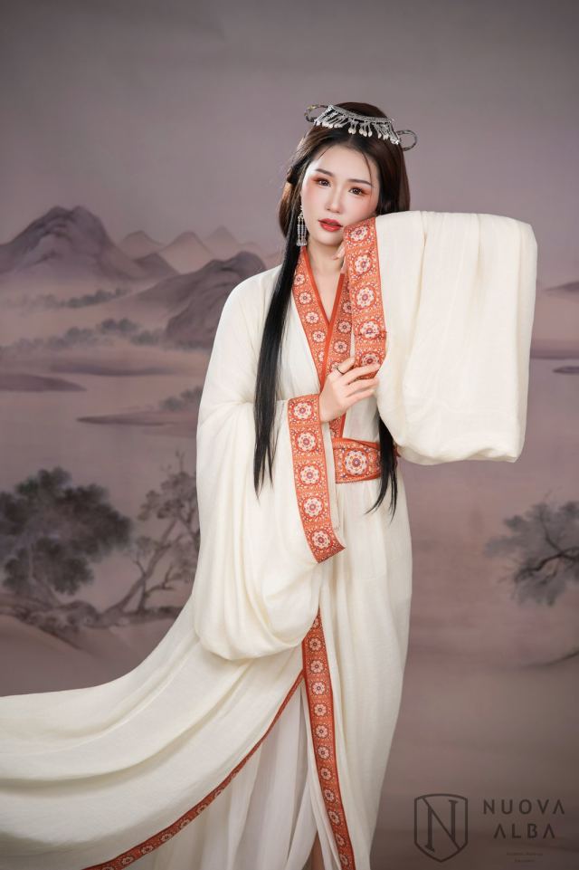 古装-苗银银饰古风汉服造型-竖屏-B-239