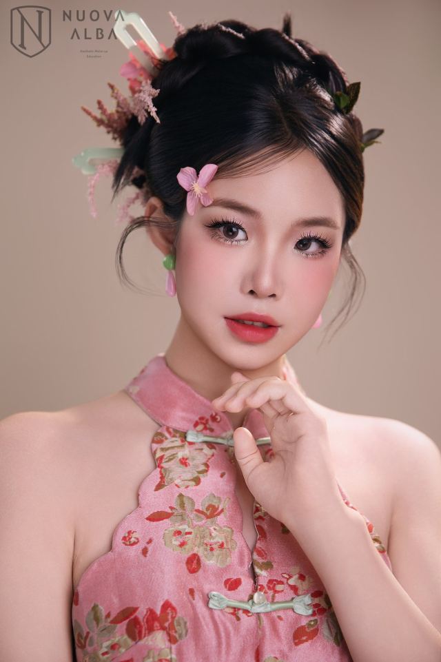 旗袍-粉花盘发新中式挂脖旗袍国风妆造-A-17