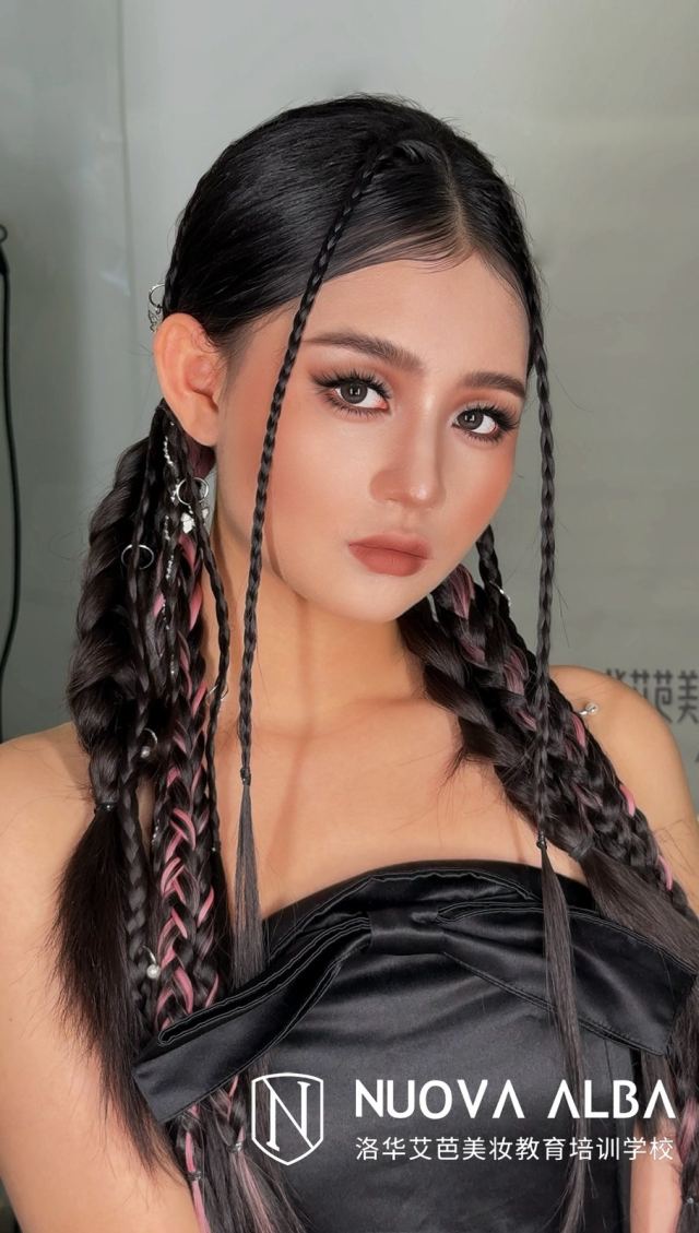 2026-课堂-欧美辣妹造型
