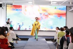 <b>暑假学习化妆好不好，要到哪里学化妆</b>